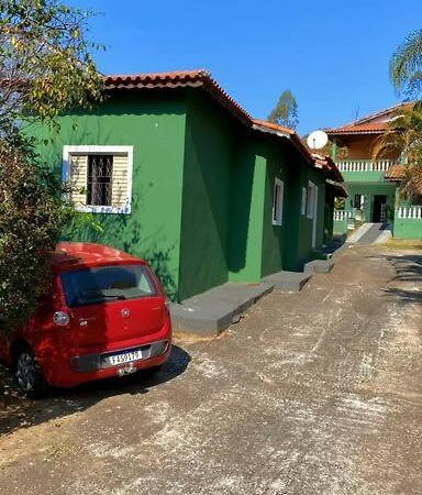Casa Terrea - Centro Guararema Villa ภายนอก รูปภาพ
